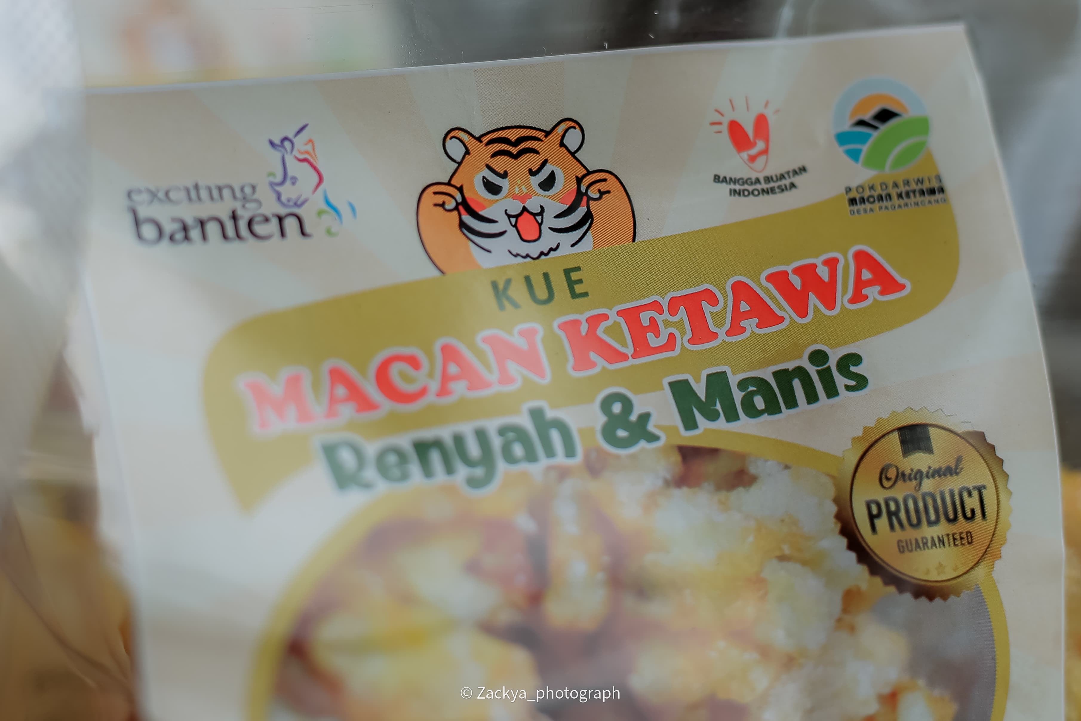 kue macan ketawa